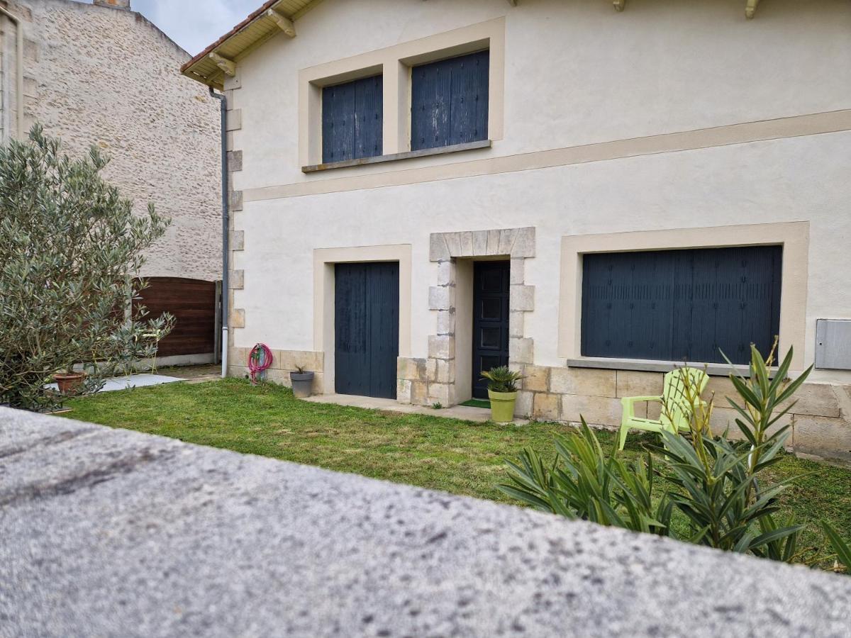 Maison Typique Royannaise Dans Un Quartier Calme מראה חיצוני תמונה